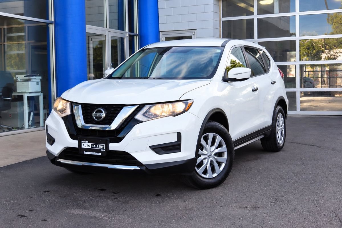 Used 2019 Nissan Rogue S AWD/4WD image 1
