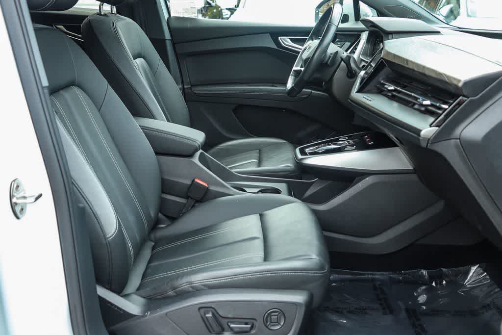 Used 2023 Audi Q4 e-tron Premium Plus RWD image 16