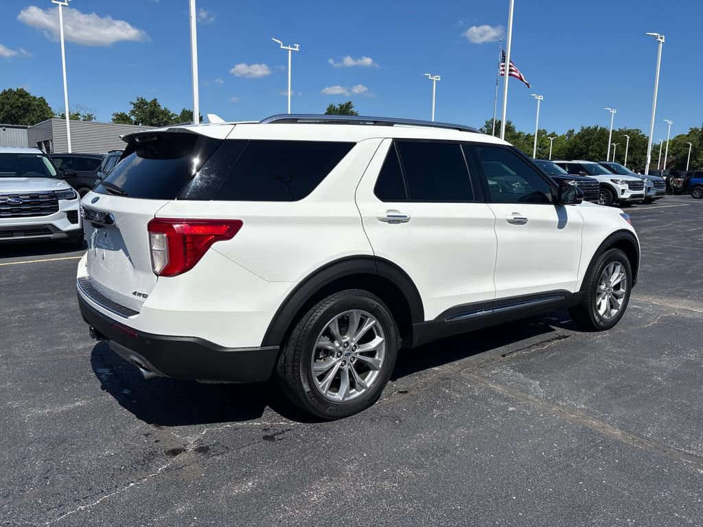 Used 2023 Ford Explorer Limited w/ Limited Technology Package AWD/4WD image 7
