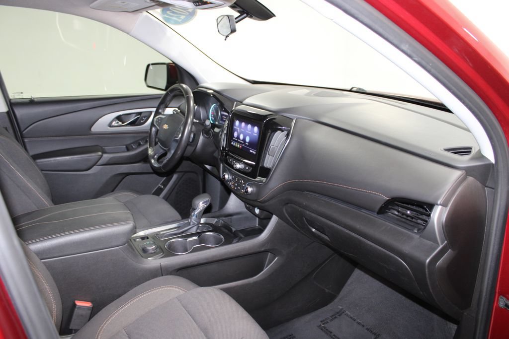 Used 2021 Chevrolet Traverse LT AWD/4WD image 27