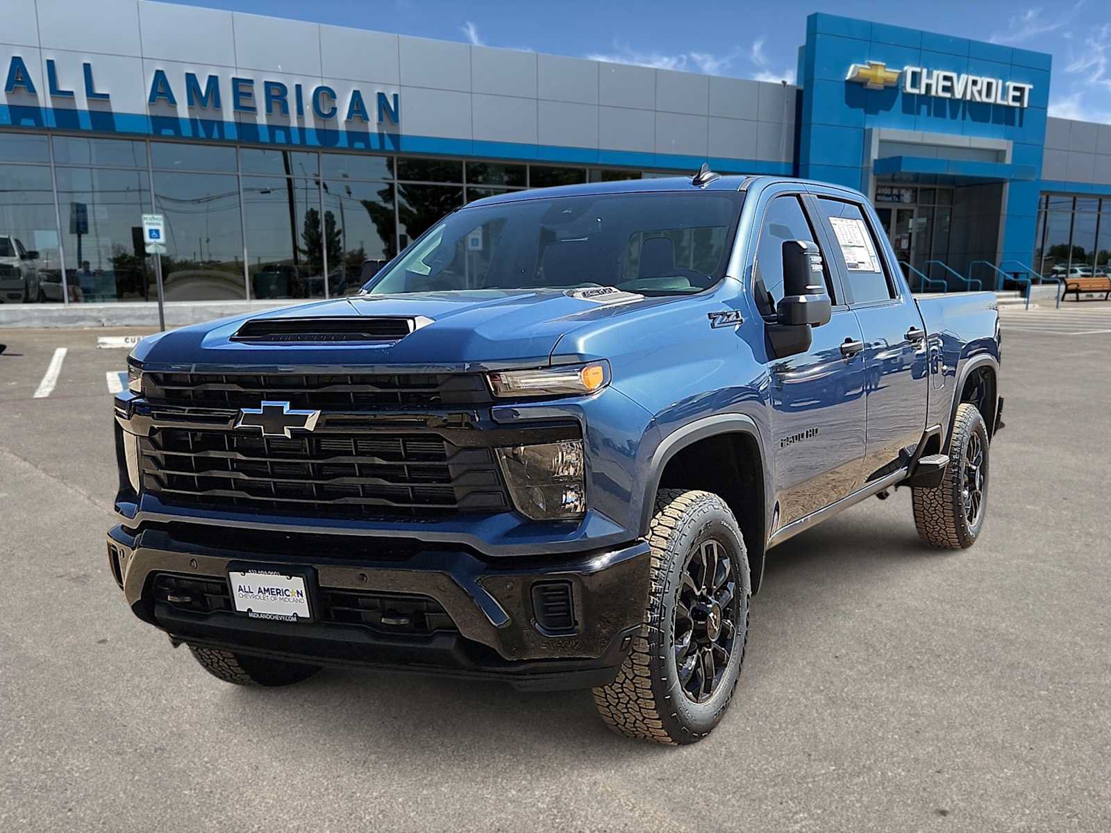 Used 2026 Chevrolet Silverado 2500 Custom w/ Custom Value Package AWD/4WD image 1