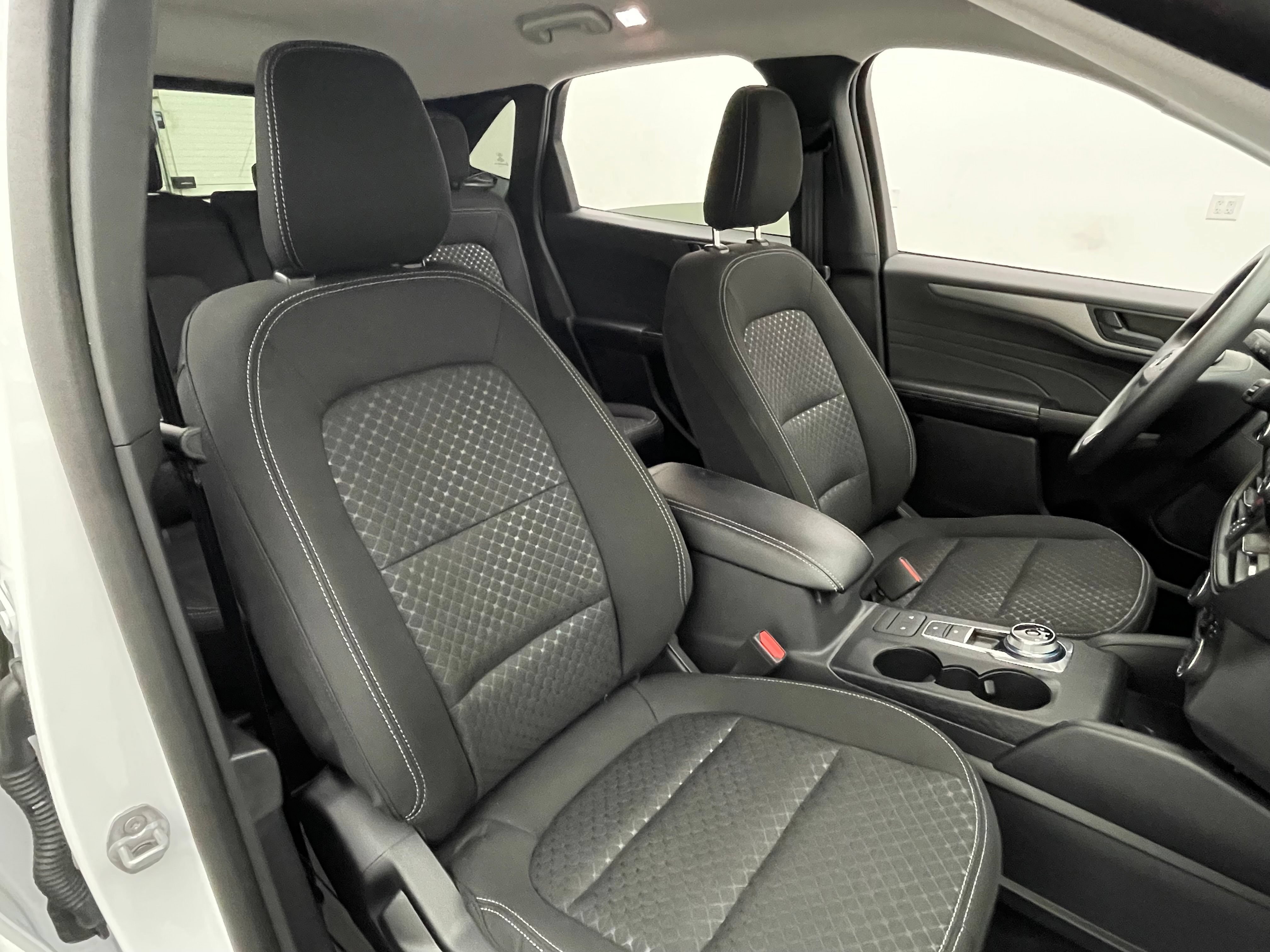 Used 2026 Ford Escape Active FWD image 30