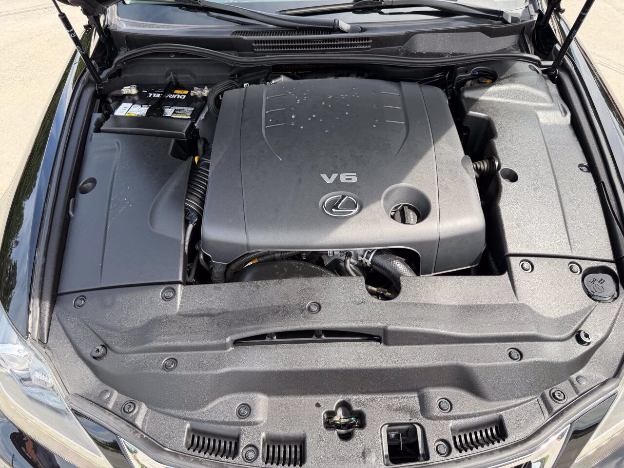 Used 2011 Lexus IS 250C w/ Luxury Pkg RWD image 35