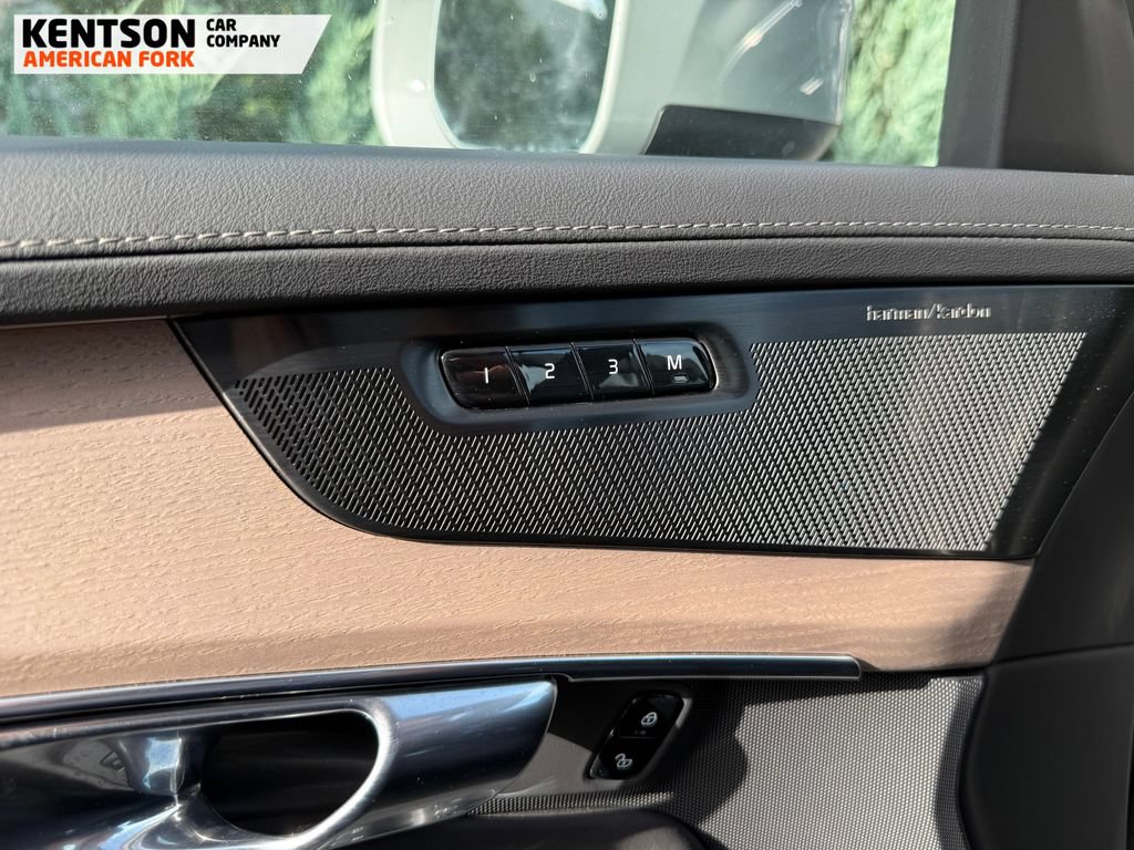Used 2026 Volvo XC90 B6 Plus AWD/4WD image 19