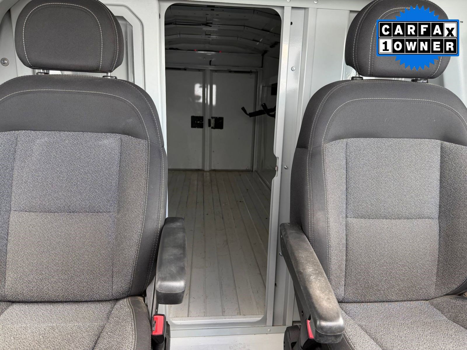 Used 2019 RAM ProMaster 3500 w/ Premium Appearance Group image 25