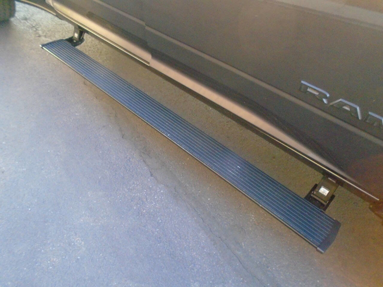 Used 2021 RAM 3500 Laramie w/ Night Edition image 54