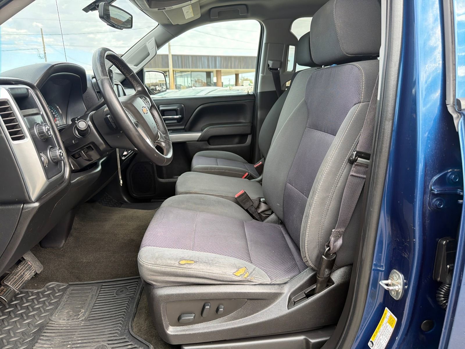 Used 2017 Chevrolet Silverado 1500 LT w/ All Star Edition image 14