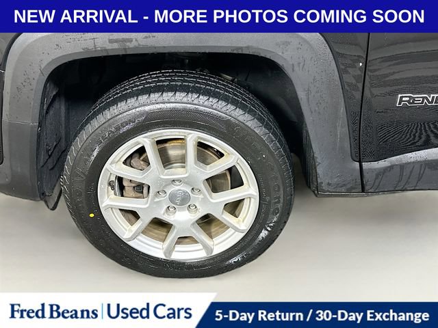 Used 2020 Jeep Renegade Latitude w/ Cold Weather Group AWD/4WD image 31