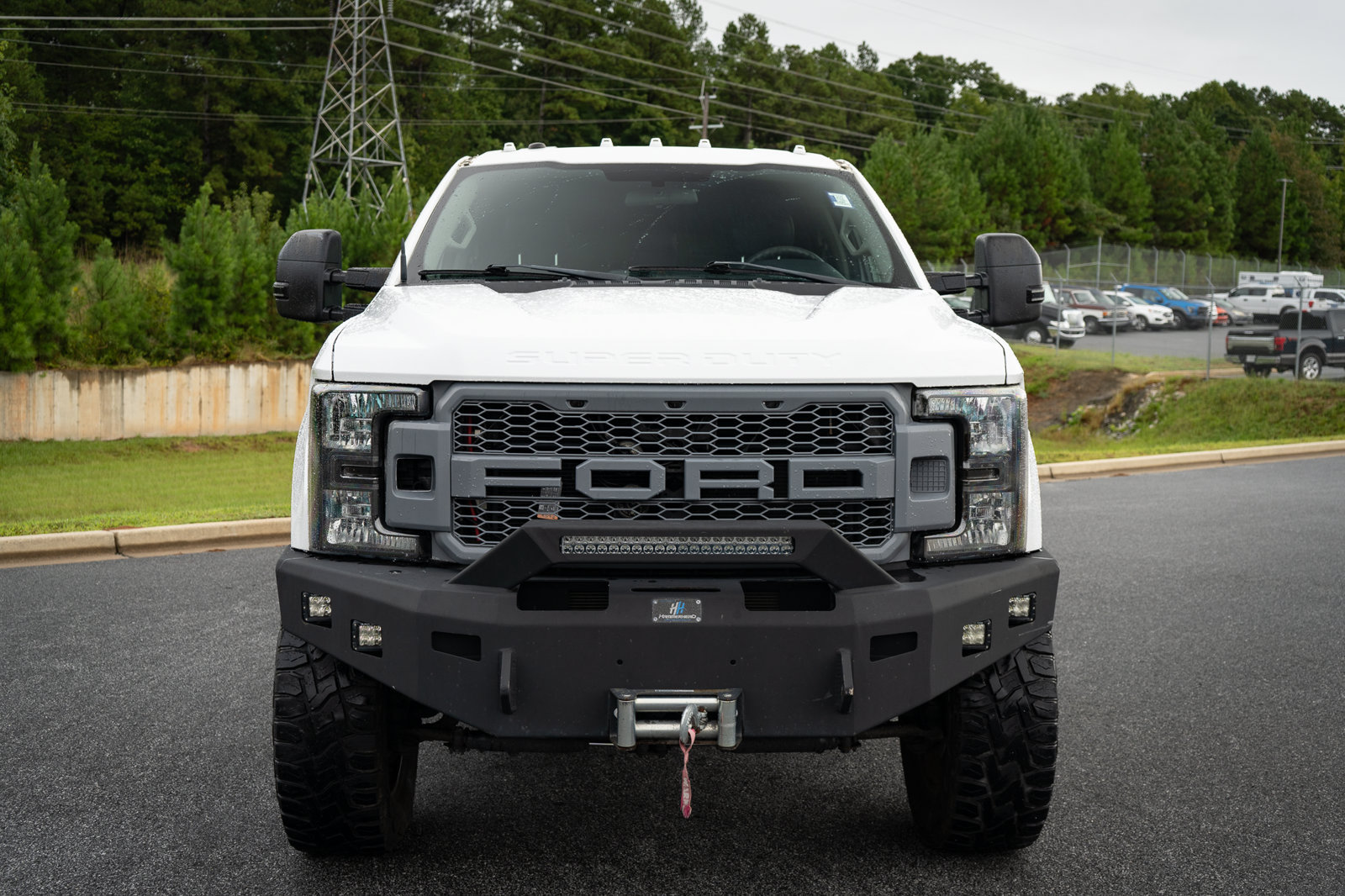 Used 2019 Ford F350 XLT AWD/4WD image 2