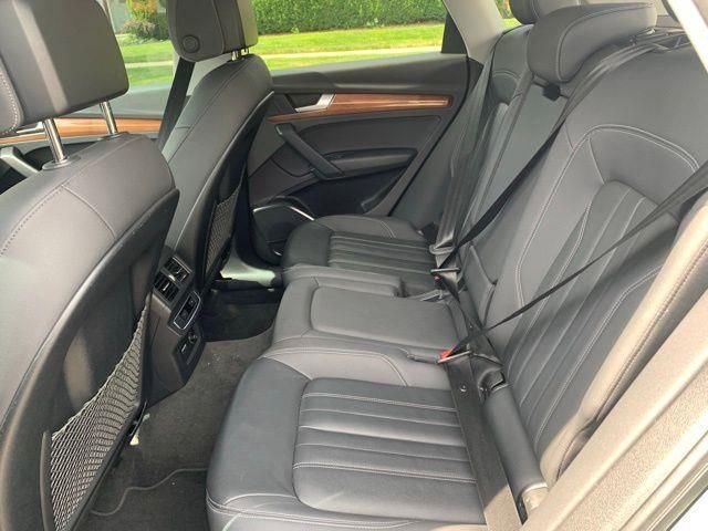 Used 2021 Audi Q5 2.0T Premium image 18