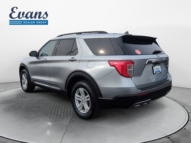 Used 2023 Ford Explorer XLT w/ Equipment Group 202A image 4
