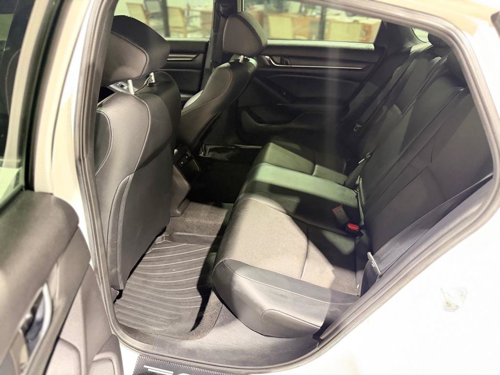 Used 2021 Honda Accord Sport image 11