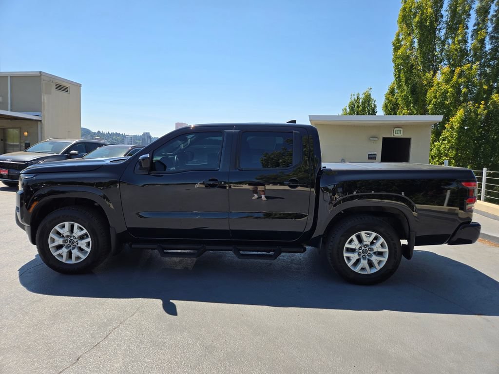 Used 2022 Nissan Frontier SV AWD/4WD image 6