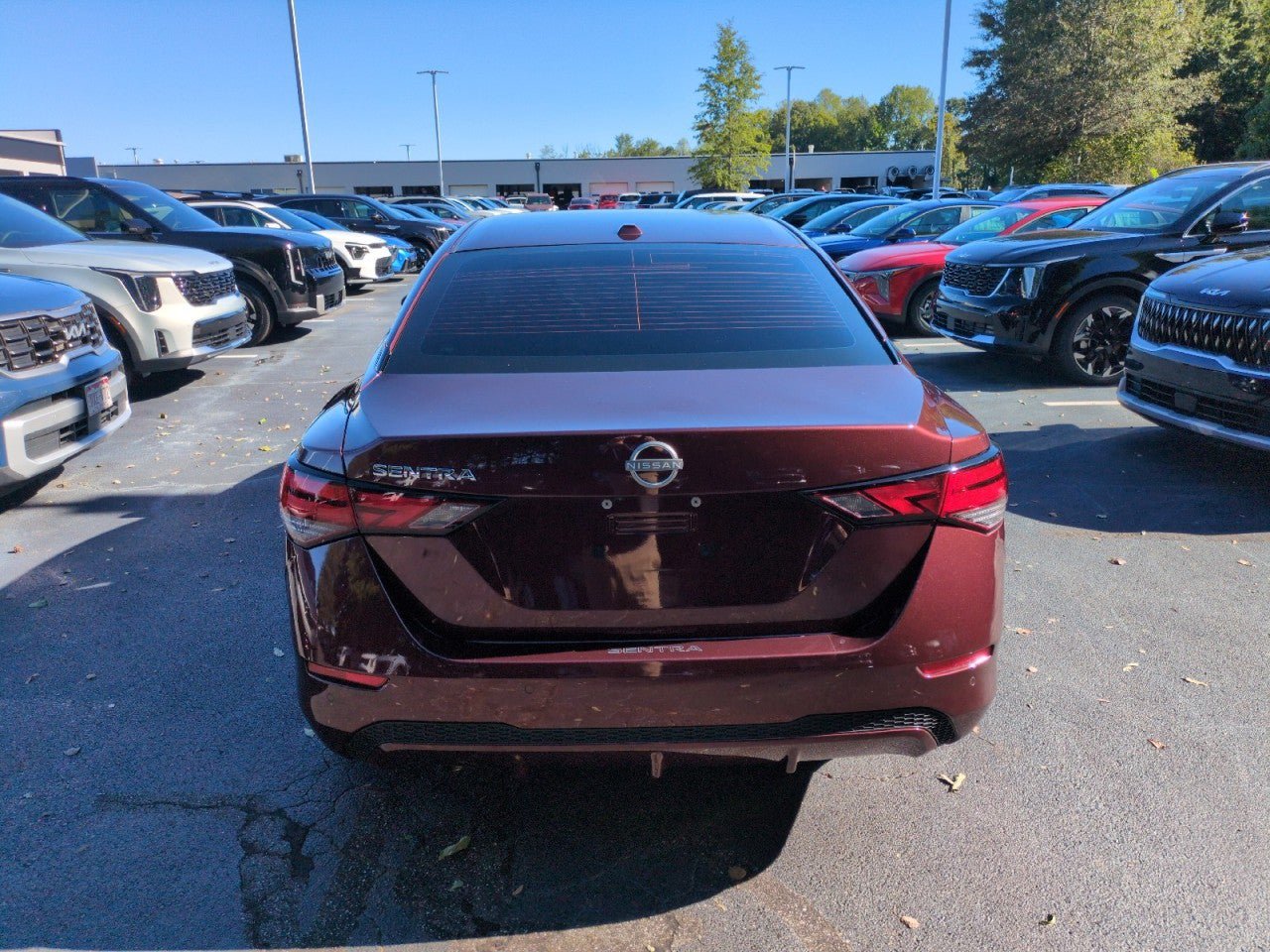 Used 2025 Nissan Sentra SV FWD image 6