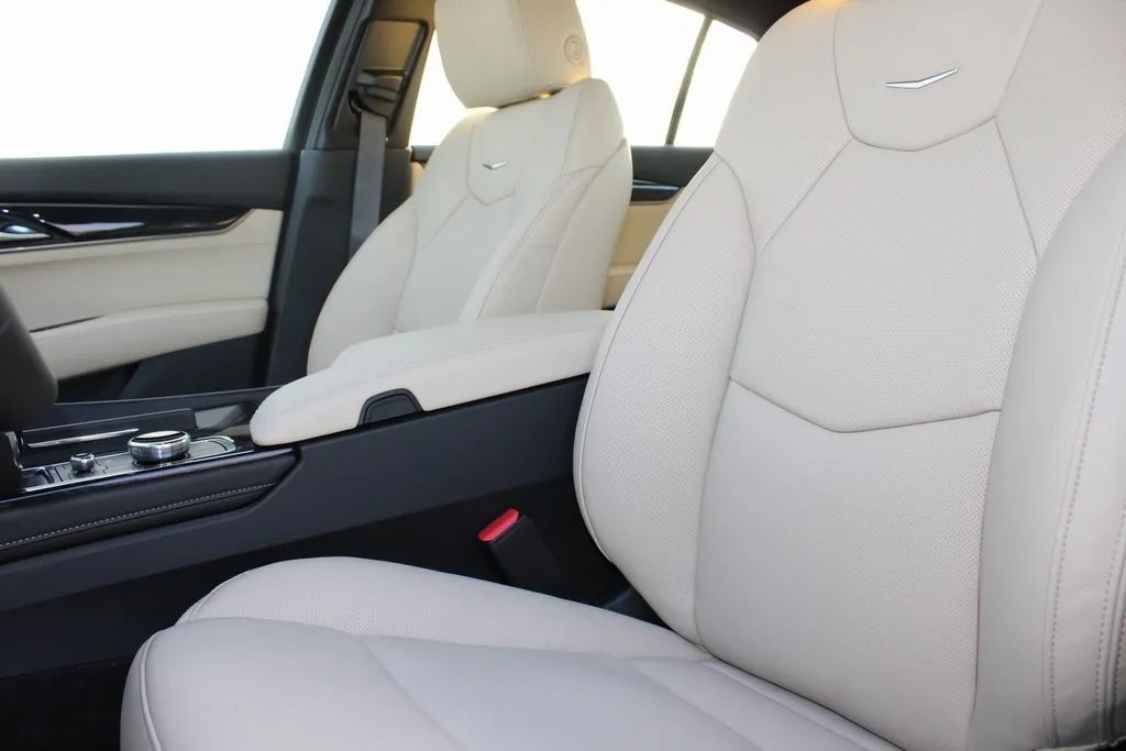 New 2026 Cadillac CT5 Premium Luxury image 11