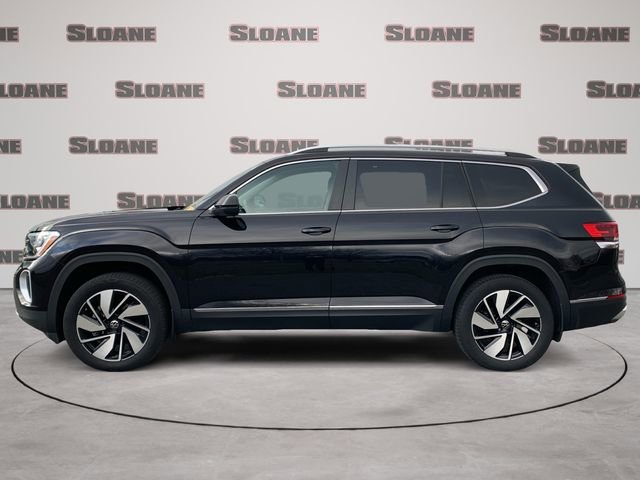 Used 2024 Volkswagen Atlas SEL image 2