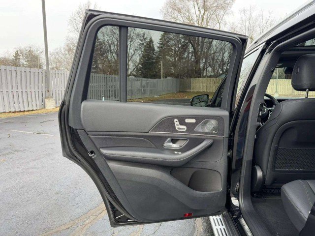 Certified 2024 Mercedes-Benz GLS 450 4MATIC image 20