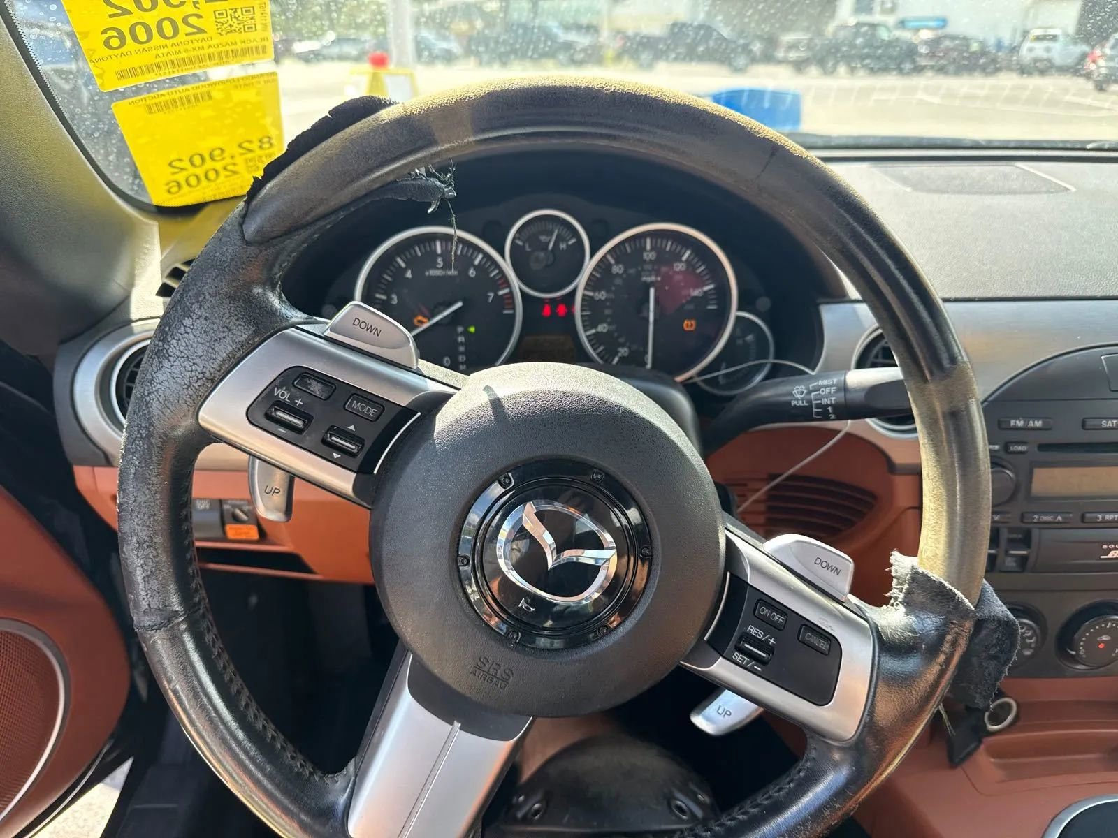 Used 2006 MAZDA MX-5 Miata Grand Touring w/ Premium Pkg RWD image 6