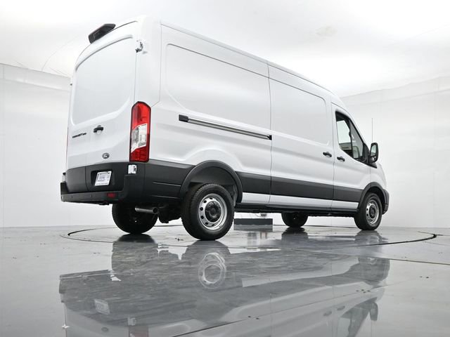 New 2026 Ford Transit 250 148 Medium Roof image 26