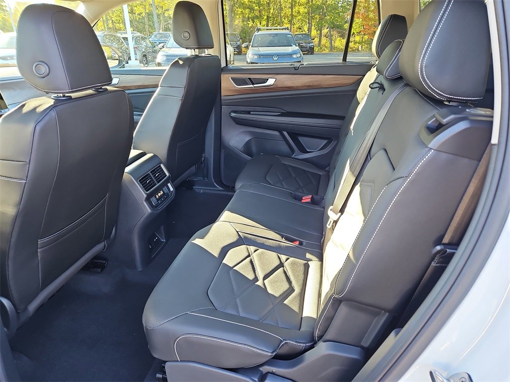 New 2026 Volkswagen Atlas SE image 21