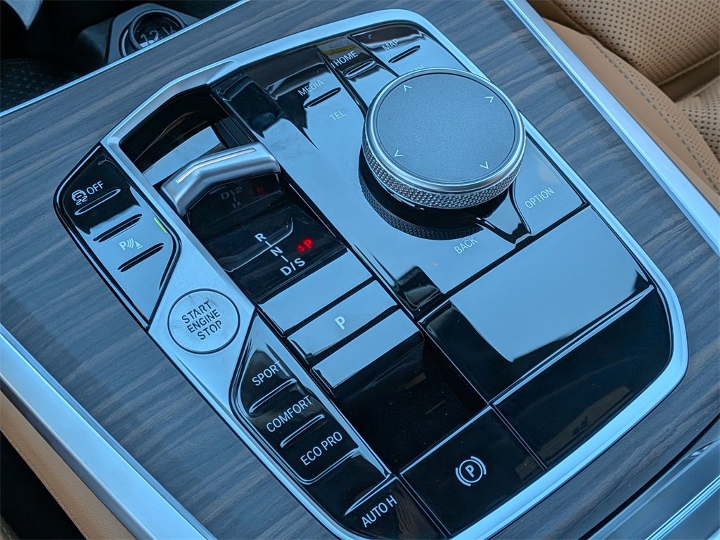 New 2026 BMW X5 sDrive40i image 11