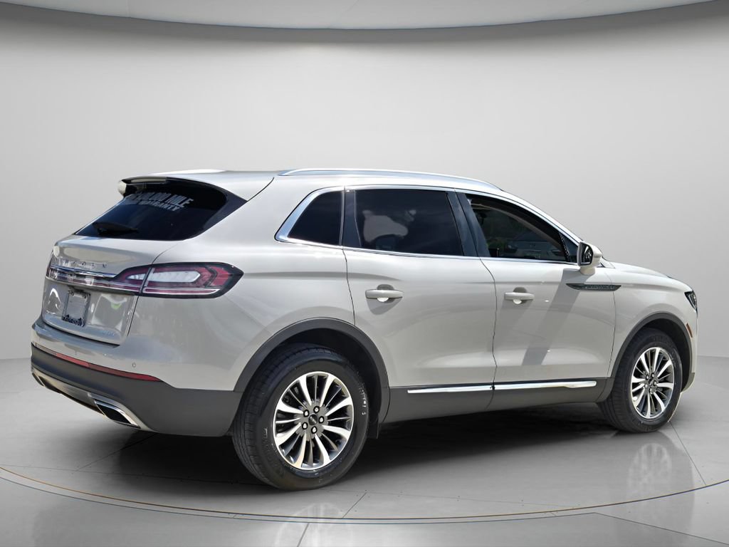 Used 2023 Lincoln Nautilus AWD w/ Premium Package image 6