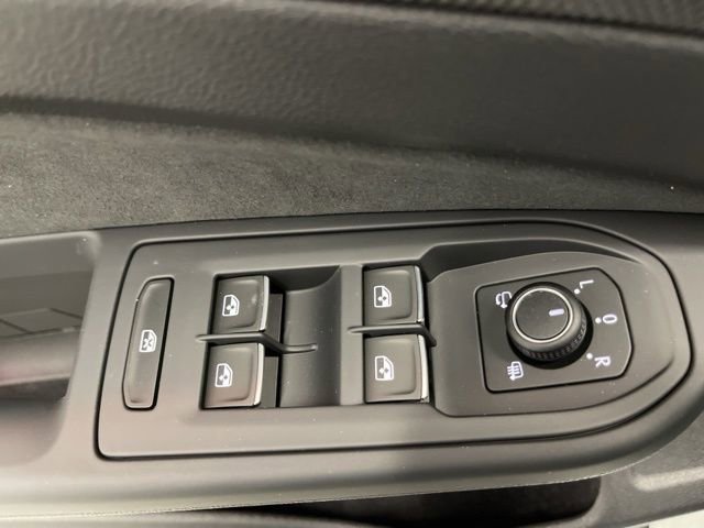 New 2025 Volkswagen GTI SE image 27