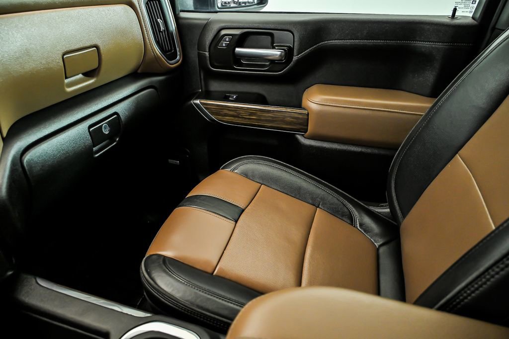 Used 2022 Chevrolet Silverado 2500 High Country w/ Technology Package AWD/4WD image 26