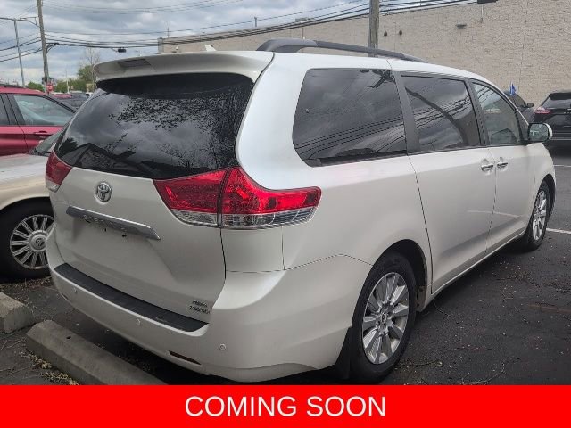 Used 2012 Toyota Sienna Limited w/ Premium Pkg AWD/4WD image 5