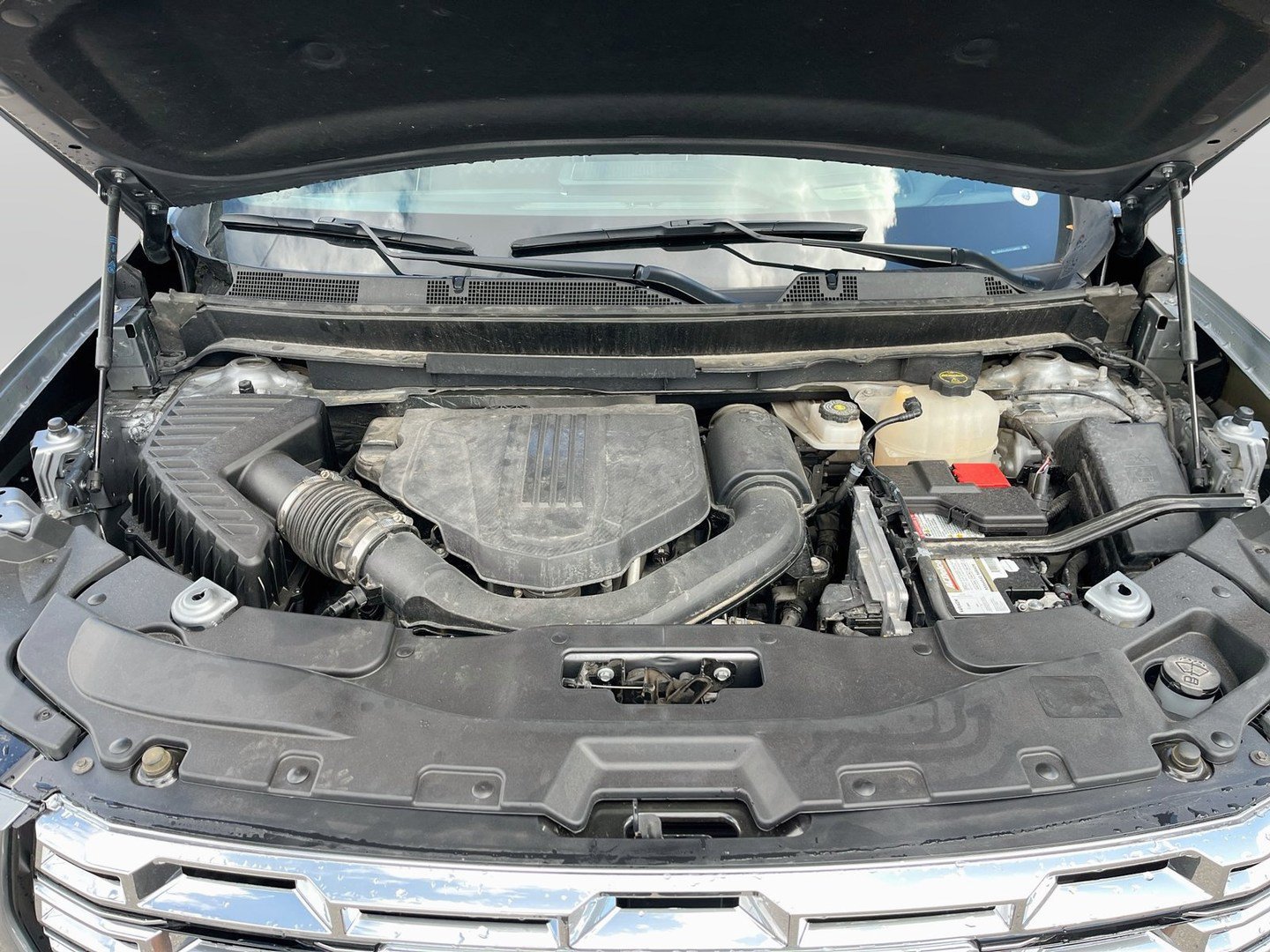 Used 2024 GMC Acadia Denali FWD image 33