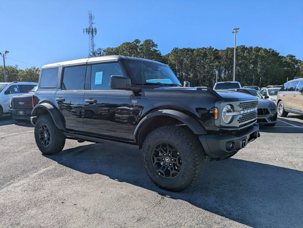 New 2026 Ford Bronco Badlands AWD/4WD image 2