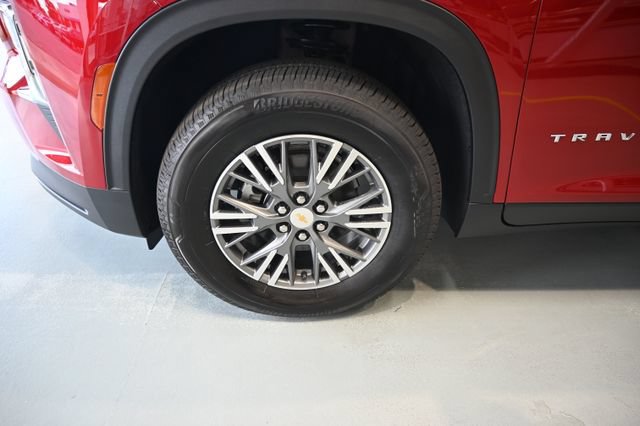 New 2026 Chevrolet Traverse LT w/ Driver Confidence Package FWD image 27