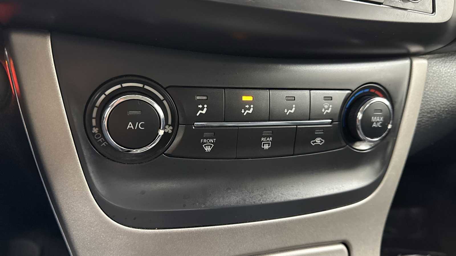 Used 2015 Nissan Sentra SV w/ Protection Package image 20