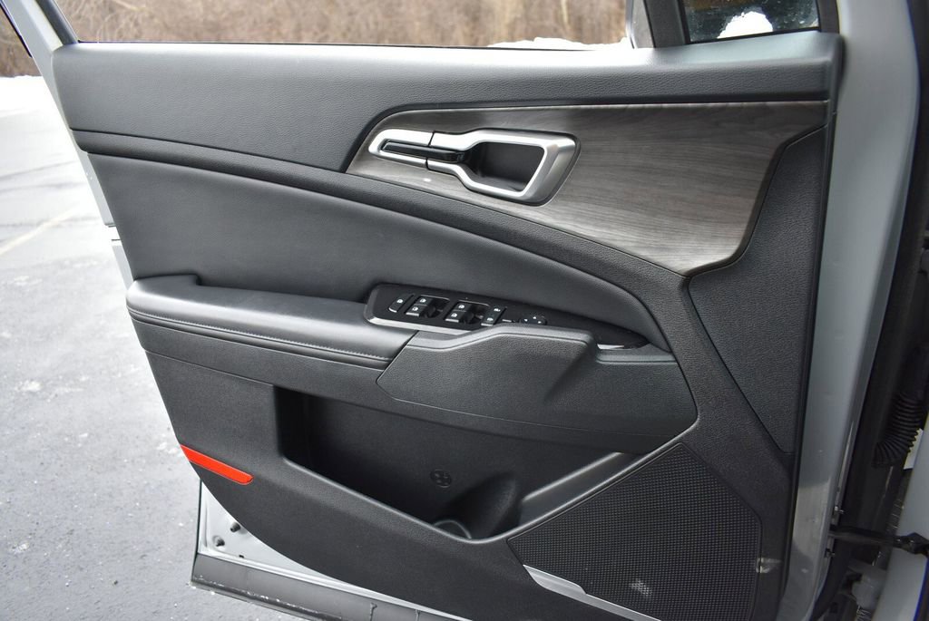 Used 2024 Kia Sportage X-Line w/ X-Line Premium Package image 29