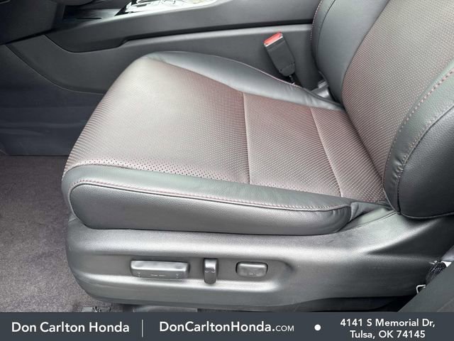 New 2026 Honda Ridgeline Black Edition image 13