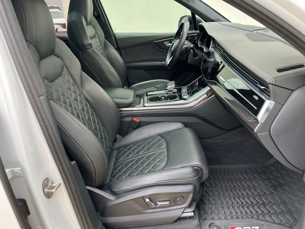 Used 2023 Audi SQ7 Prestige w/ Prestige Package AWD/4WD image 30