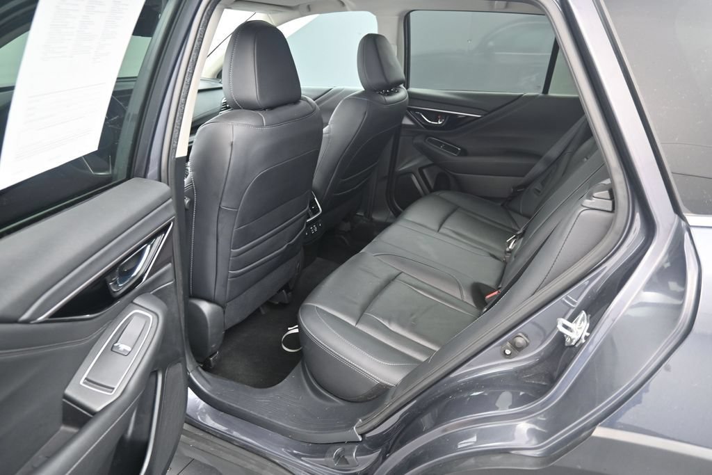 Used 2023 Subaru Outback Touring AWD/4WD image 18