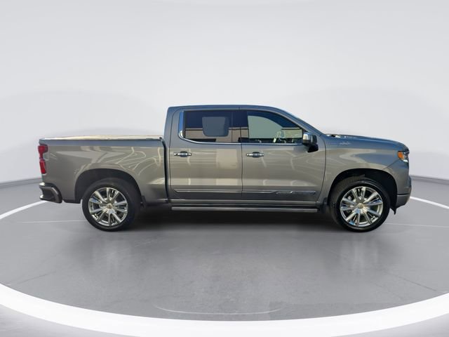 Used 2025 Chevrolet Silverado 1500 High Country w/ High Country Premium Package image 2