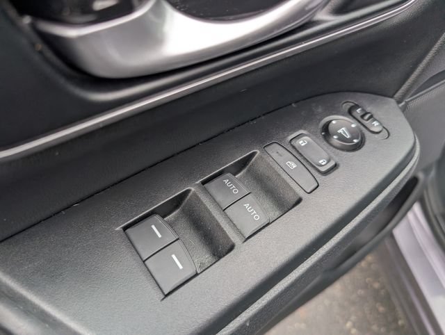 Used 2021 Honda CR-V EX-L image 15