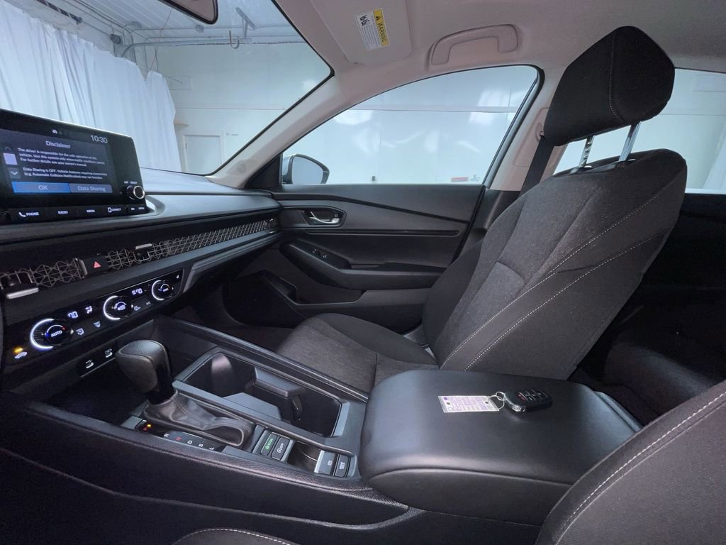 Certified 2024 Honda Accord EX image 21