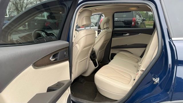 Used 2019 Lincoln Nautilus Reserve w/ Driver Assistance Package AWD/4WD image 12