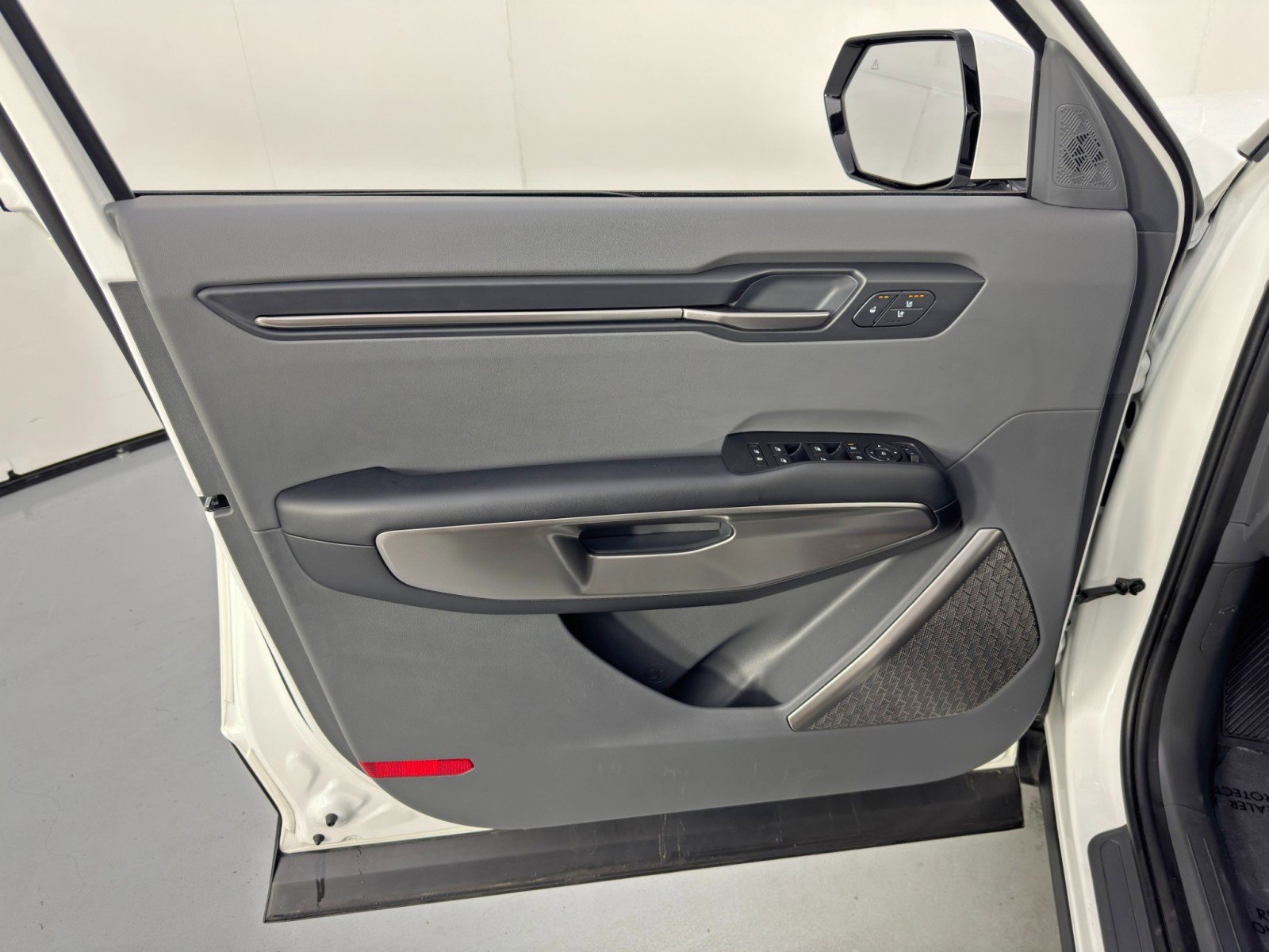 Used 2024 Kia EV9 Wind image 46