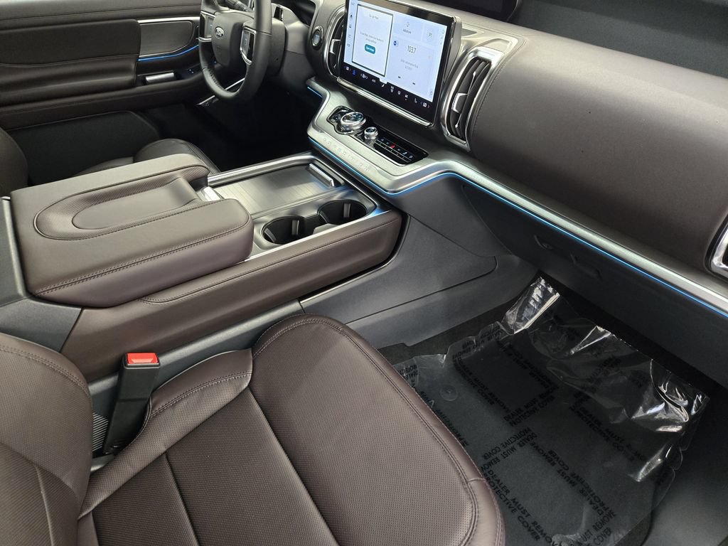 New 2027 Ford Expedition Max Platinum w/ Platinum Ultimate Package AWD/4WD image 13