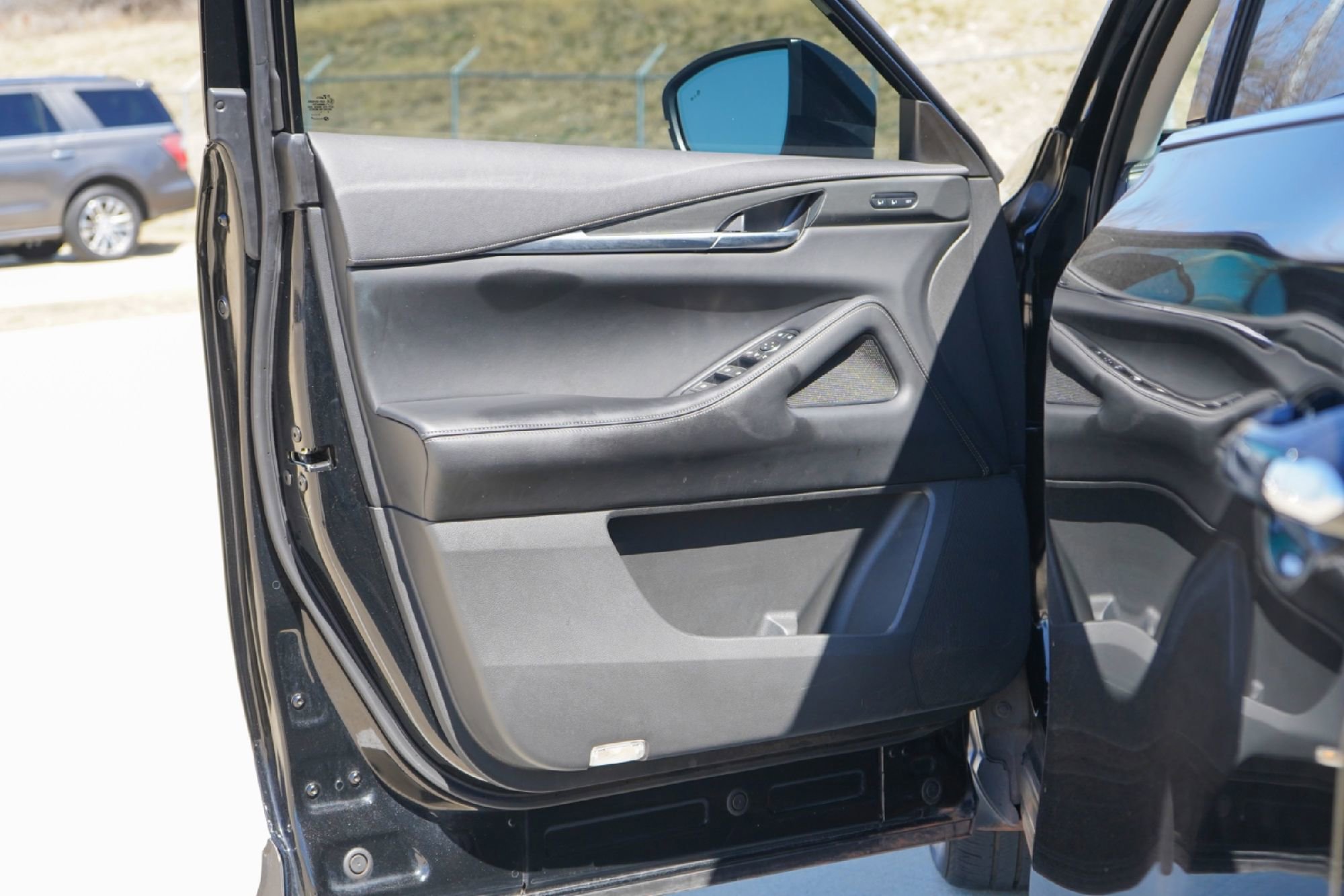 Certified 2023 INFINITI QX60 Luxe w/ Cargo Package image 20