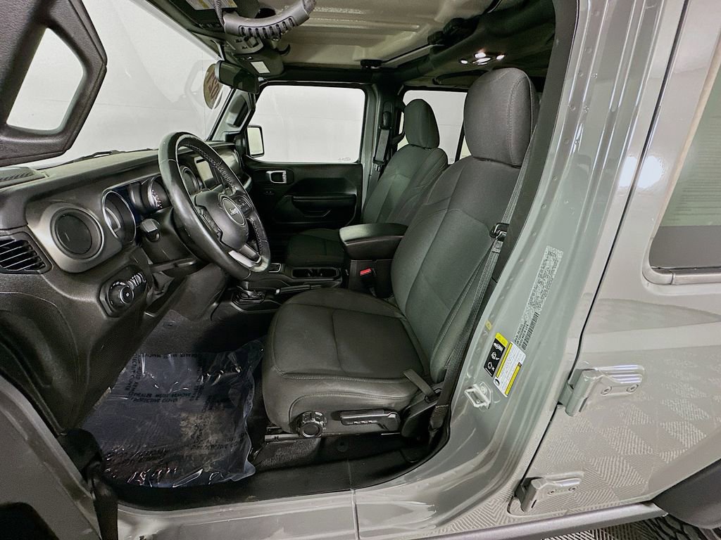 Certified 2021 Jeep Wrangler Unlimited Sport image 32