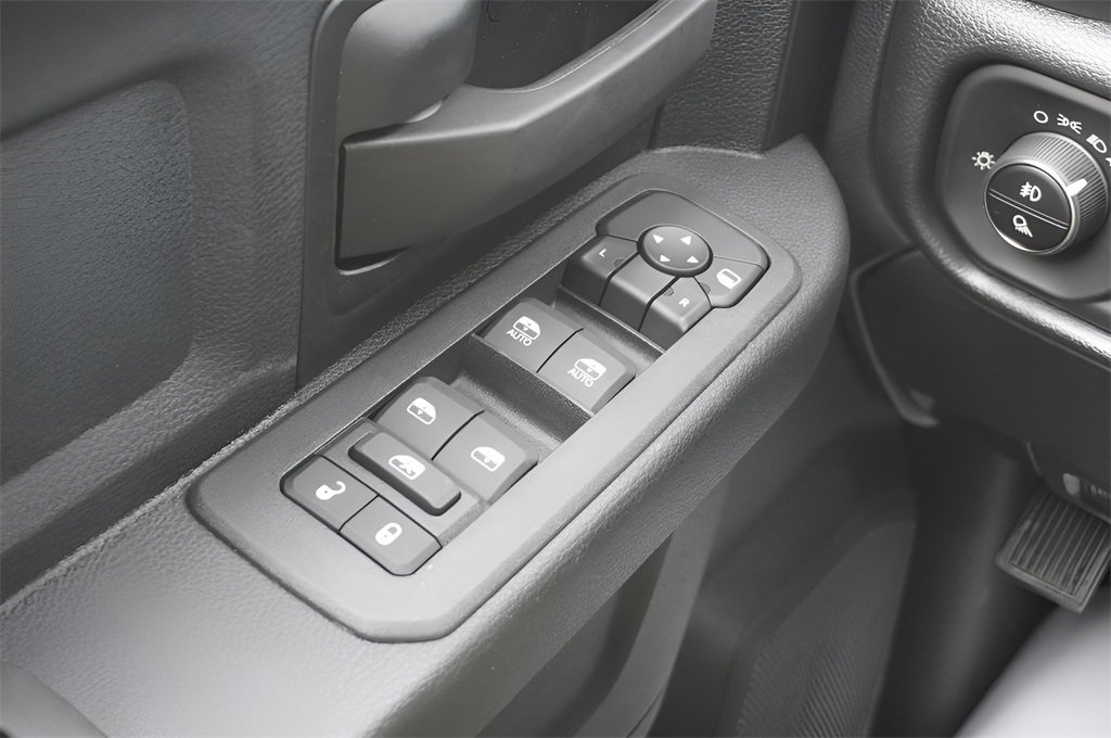 New 2026 RAM 3500 Tradesman image 19