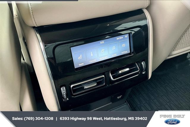 Used 2022 Lincoln Aviator Reserve w/ Elements Package Plus image 24