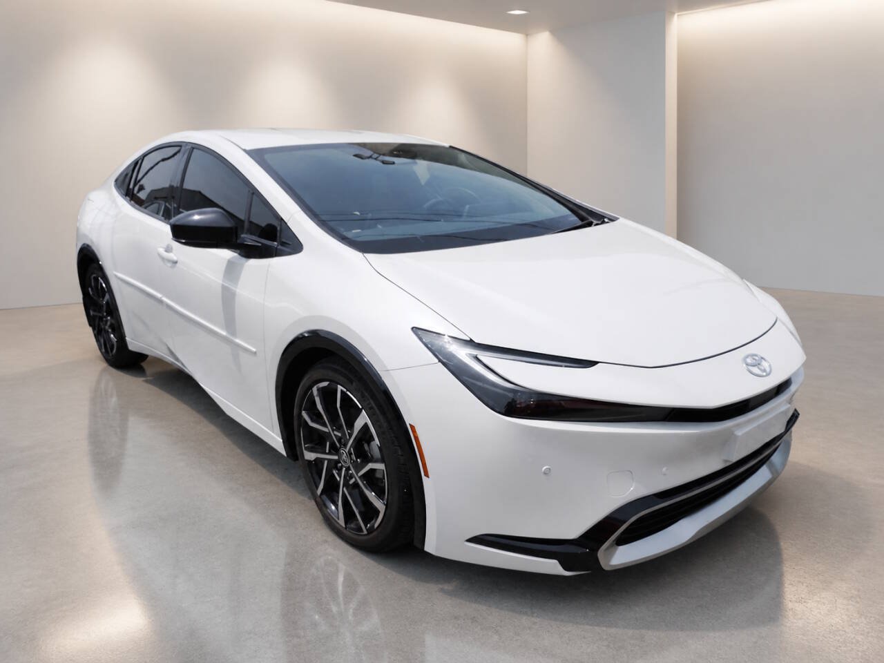 Used 2025 Toyota Prius Plug-In Hybrid