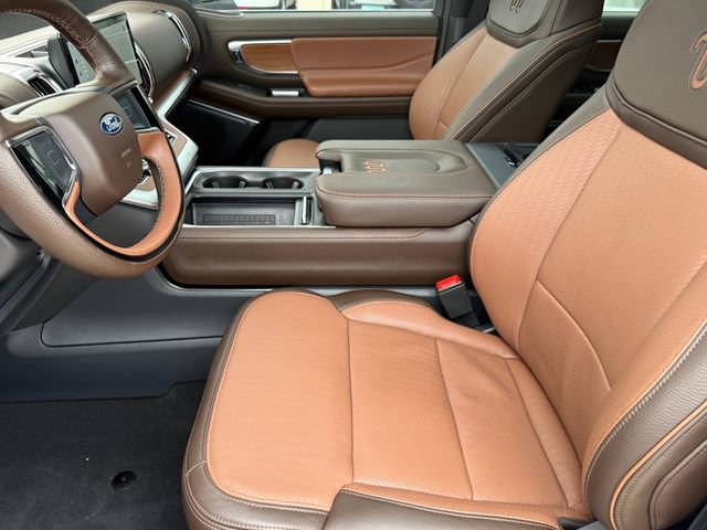Used 2025 Ford Expedition Max King Ranch AWD/4WD image 12