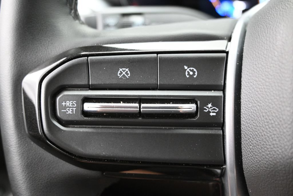 Used 2024 Chevrolet Colorado LT w/ LT Convenience Package II RWD image 20